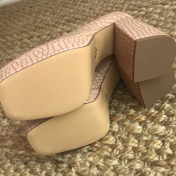 New: Nordstrom Katy Perry Collection Uplift Pump. Size 8 no box - Picture 12 of 13